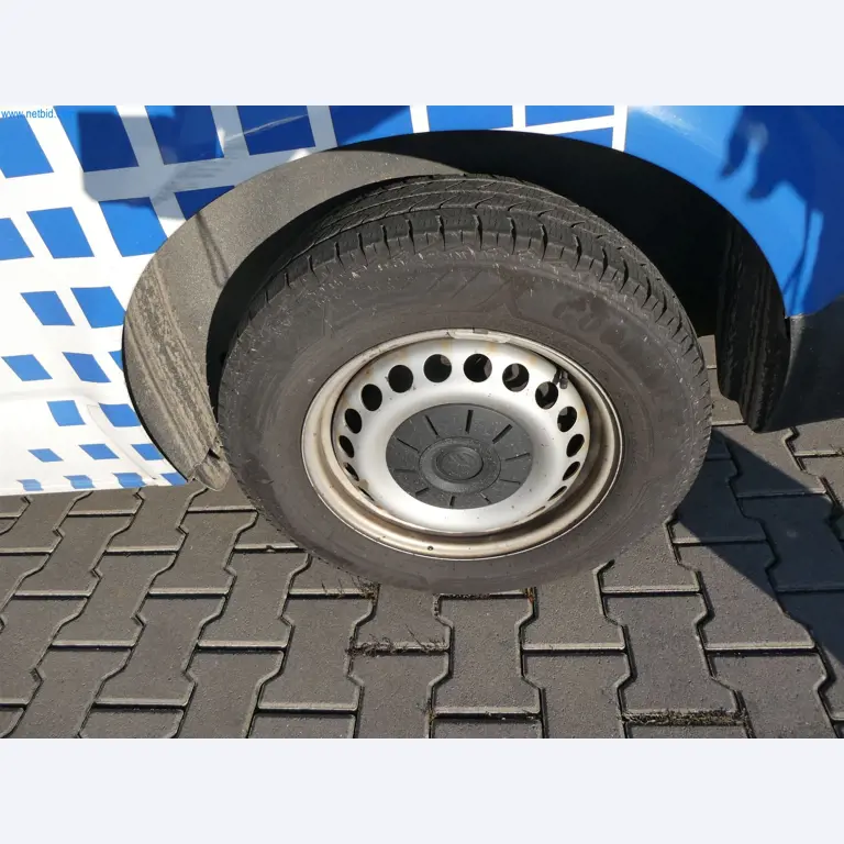 BGA und Warenvorräte wie Konferenztischsystem und Medientechnik -14