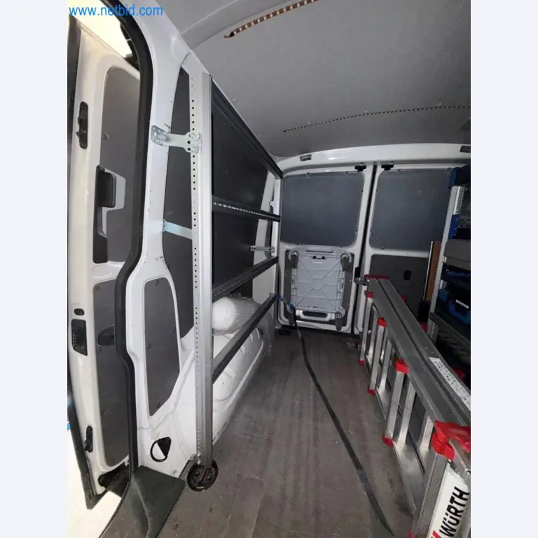 BGA und Warenvorräte wie Konferenztischsystem und Medientechnik -24