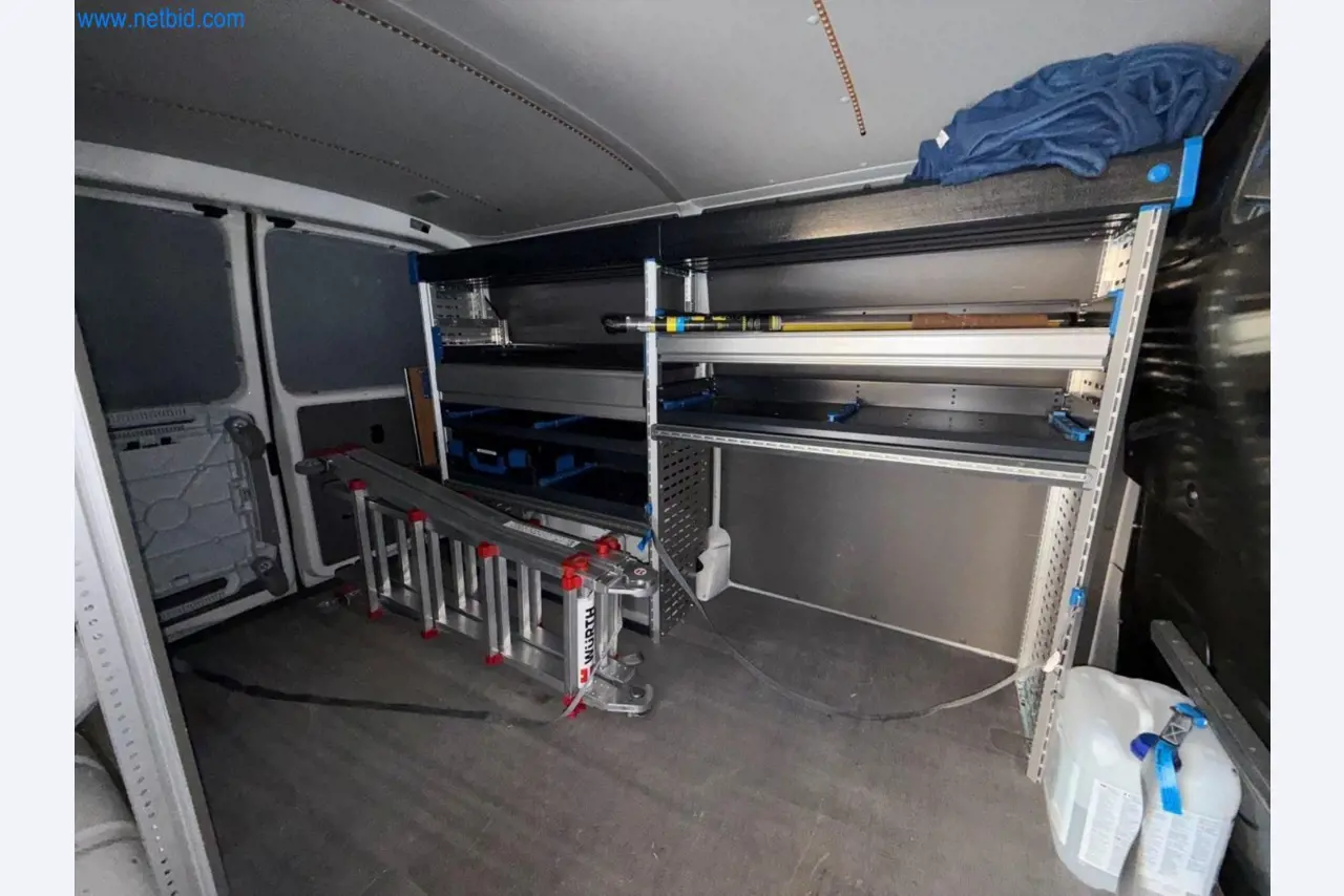 BGA und Warenvorräte wie Konferenztischsystem und Medientechnik -25