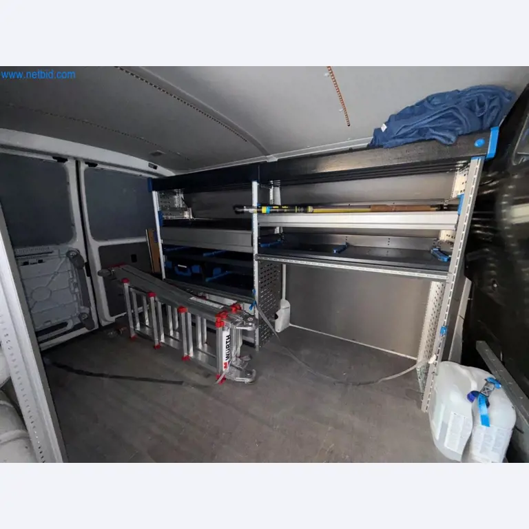 BGA und Warenvorräte wie Konferenztischsystem und Medientechnik -25