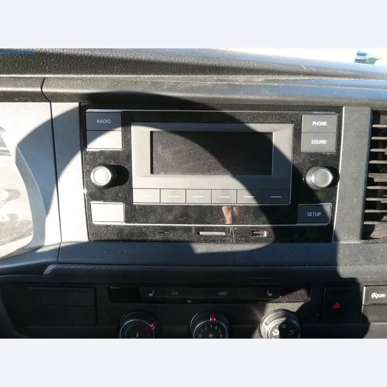 BGA und Warenvorräte wie Konferenztischsystem und Medientechnik -6