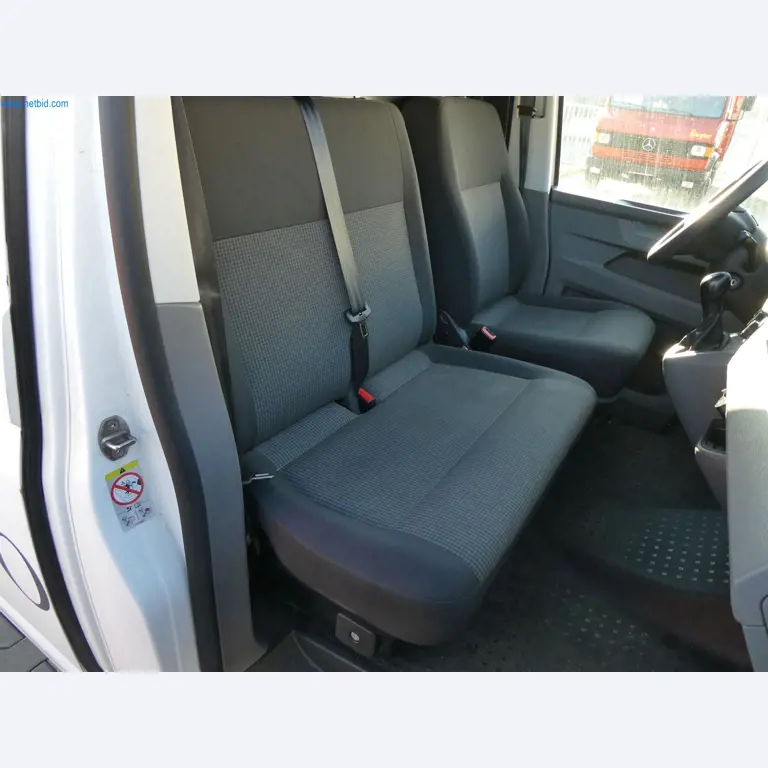 BGA und Warenvorräte wie Konferenztischsystem und Medientechnik -8