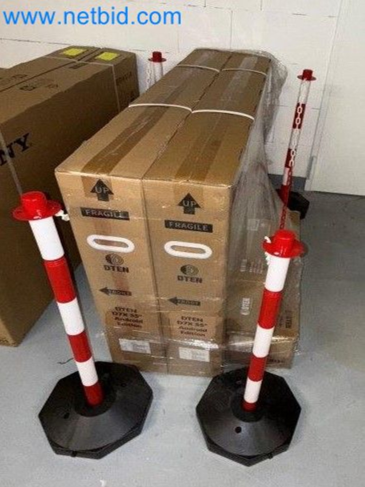 BGA und Warenvorräte wie Konferenzsystem und Medientechnik -1