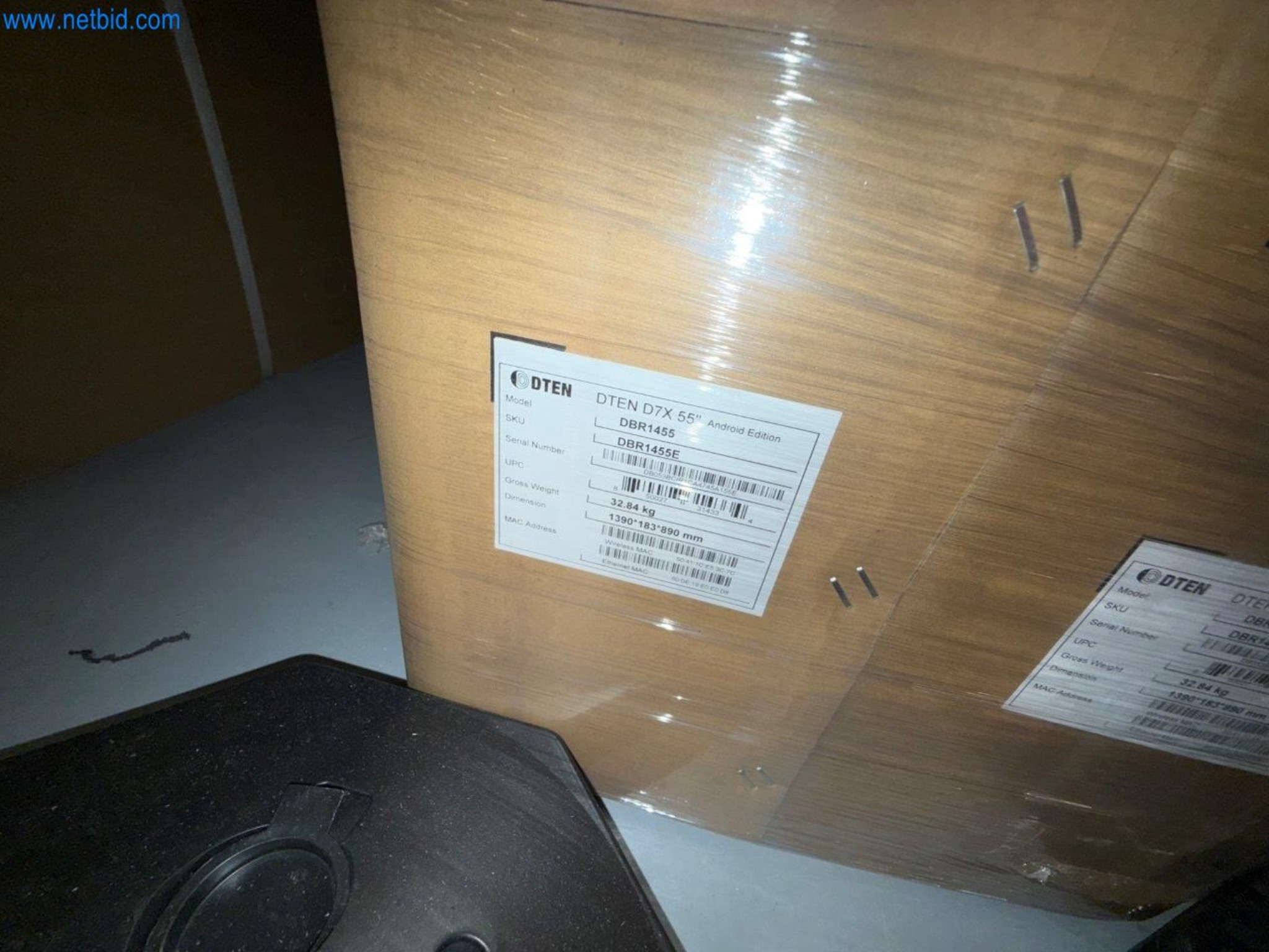 BGA und Warenvorräte wie Konferenzsystem und Medientechnik -2