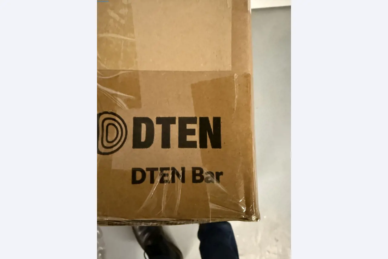 BGA und Warenvorräte wie Konferenzsystem und Medientechnik -3