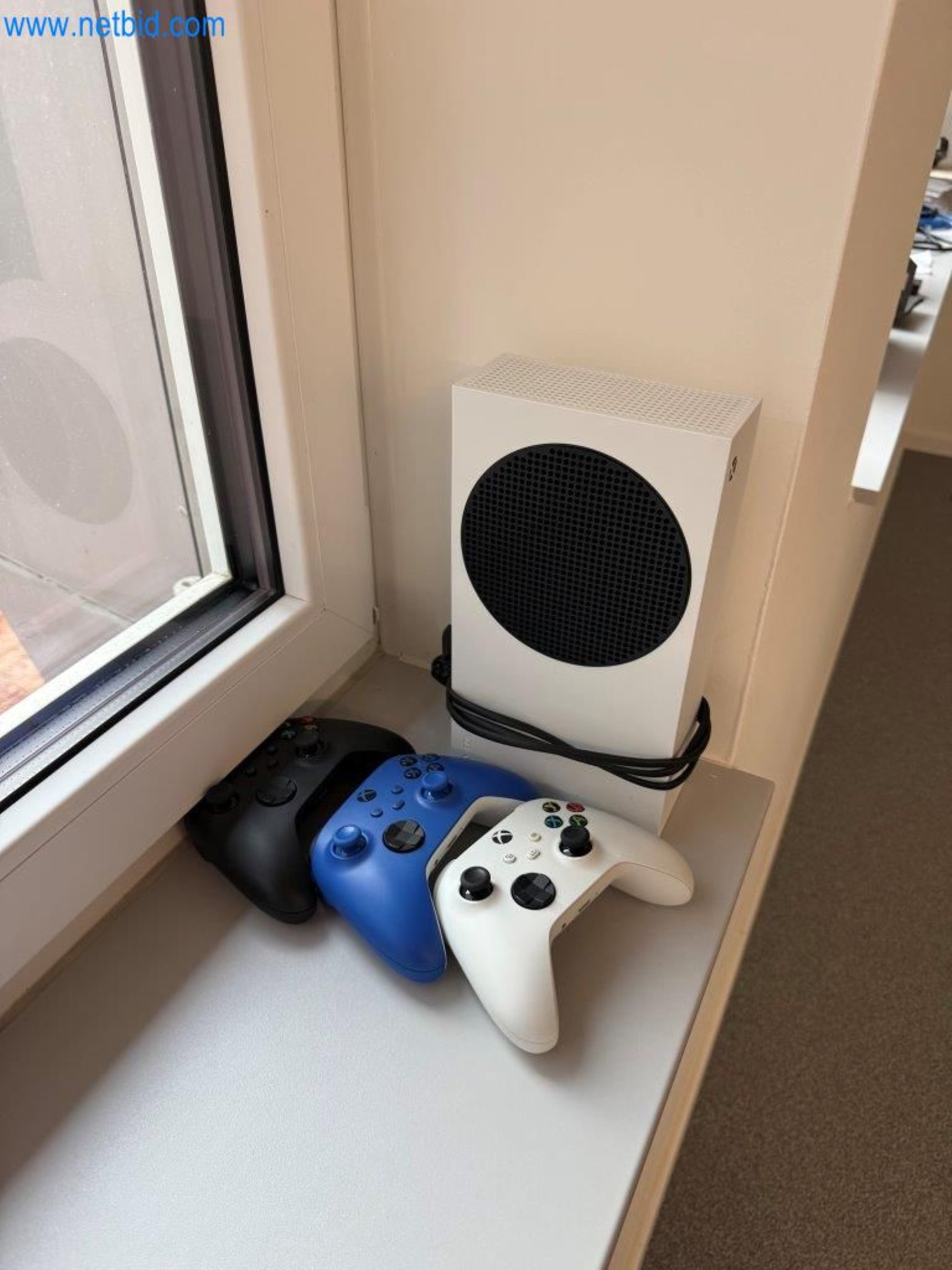 BGA und Warenvorräte wie Konferenzsystem und Medientechnik -2