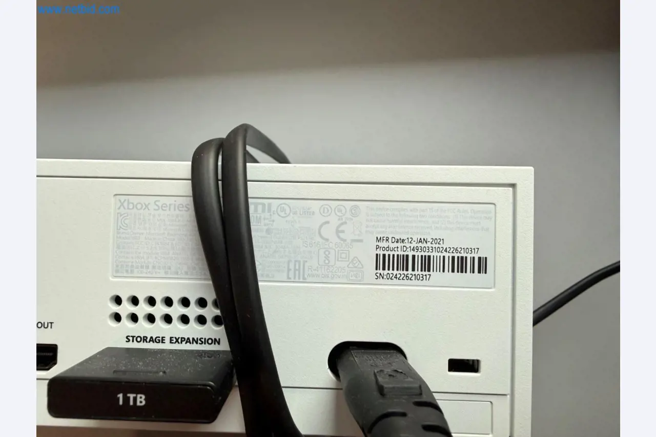 BGA und Warenvorräte wie Konferenzsystem und Medientechnik -3