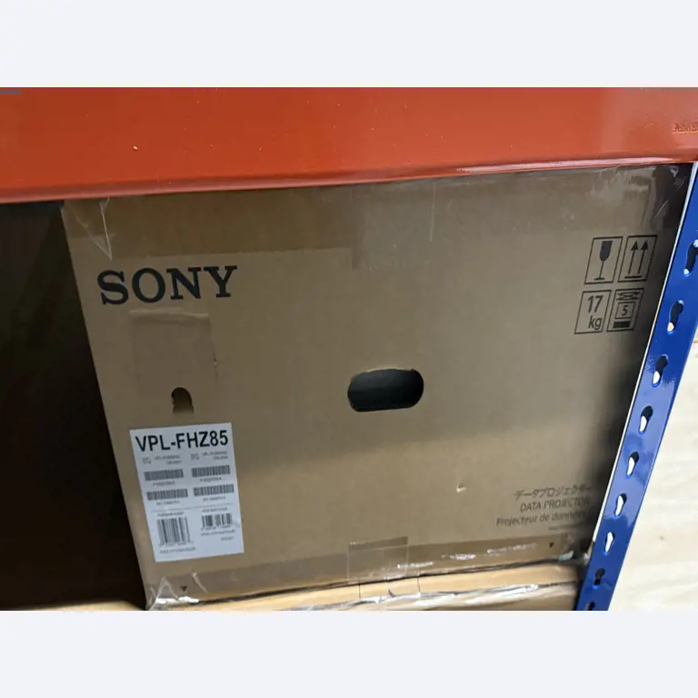 BGA und Warenvorräte wie Konferenzsystem und Medientechnik -1