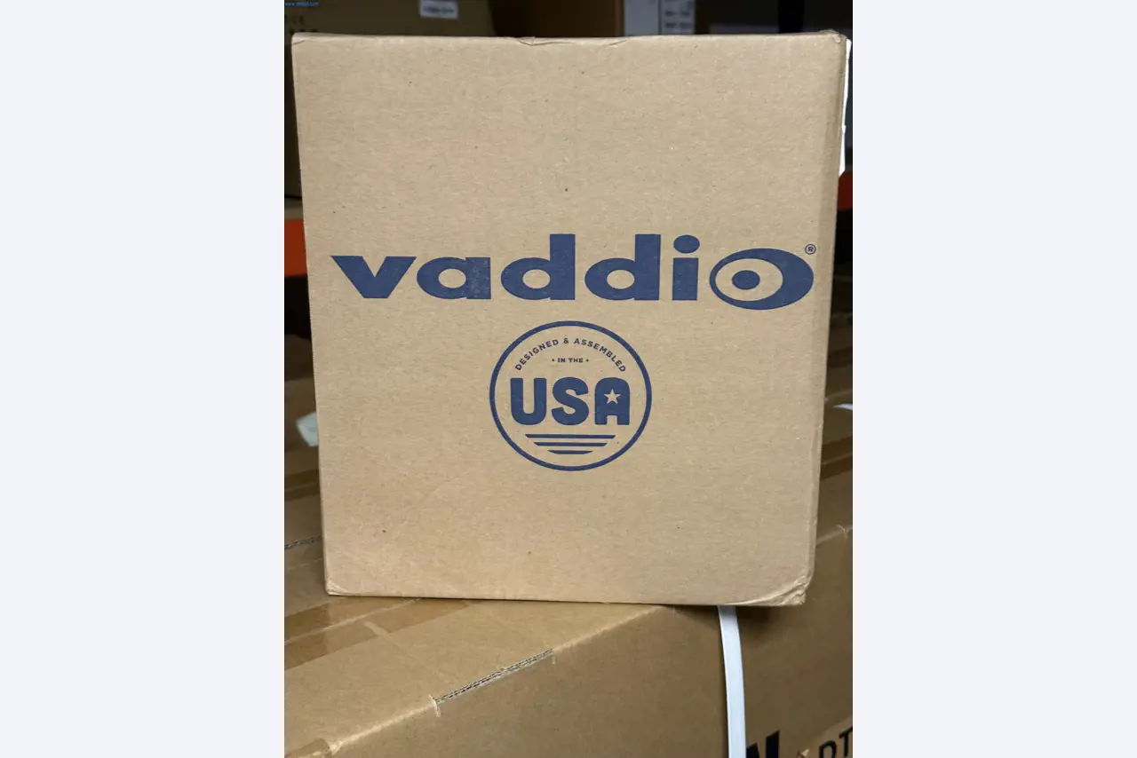 BGA und Warenvorräte wie Konferenzsystem und Medientechnik -1