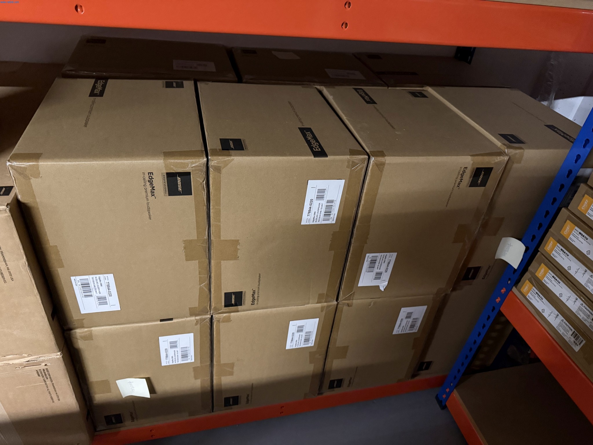 BGA und Warenvorräte wie Konferenzsystem und Medientechnik -1