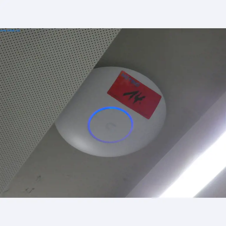 Provozní a kancelářské vybavení-1