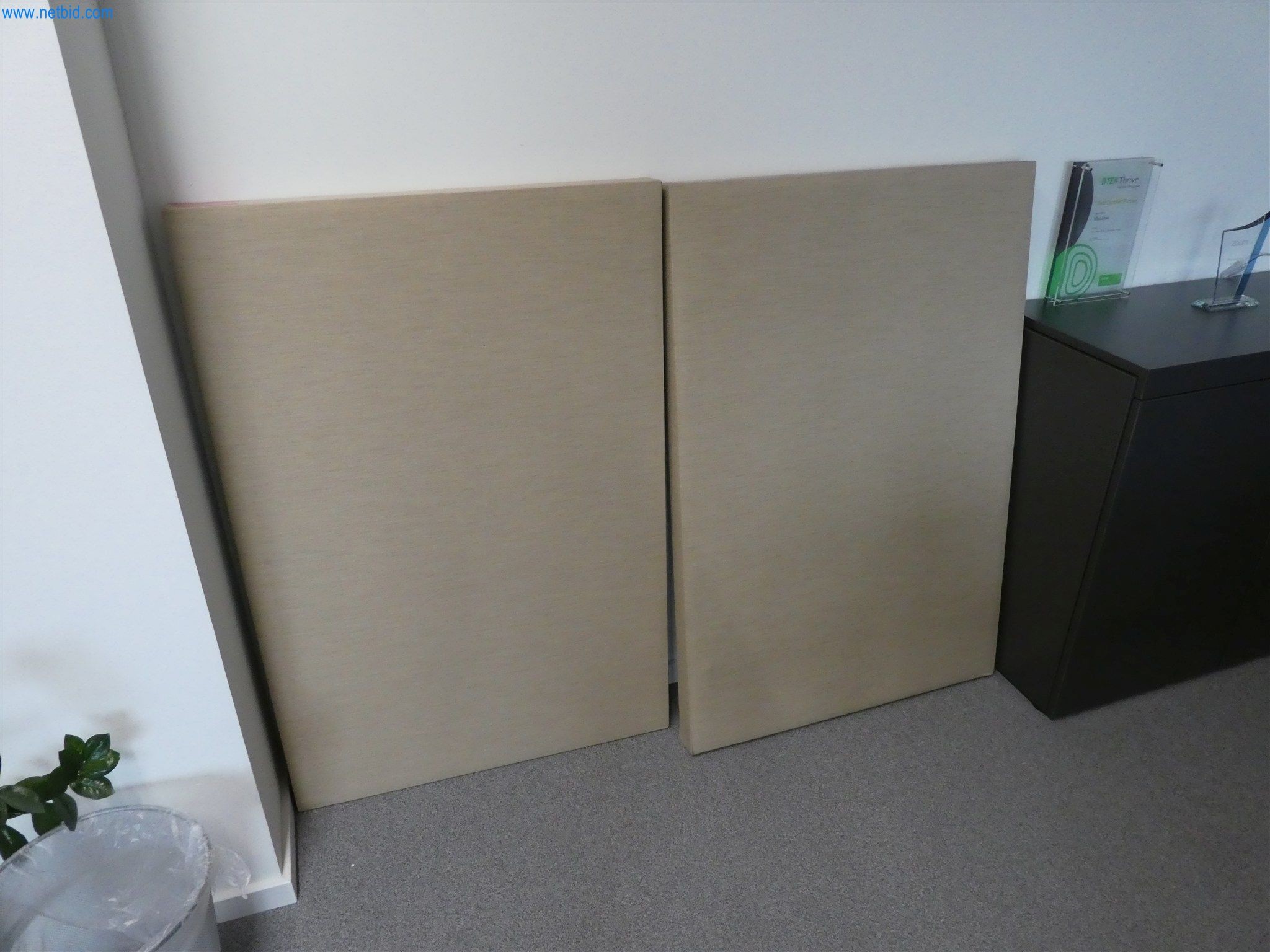 Matériel d'exploitation et de bureau-1