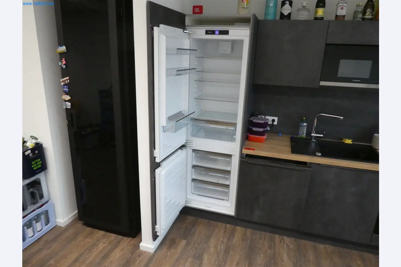 Matériel d'exploitation et de bureau-3