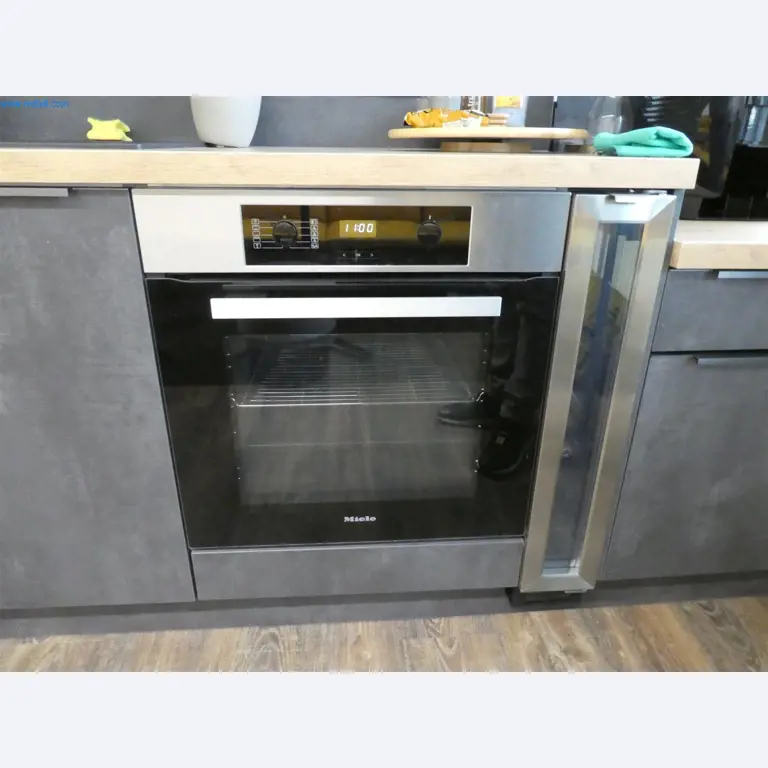 Matériel d'exploitation et de bureau-8