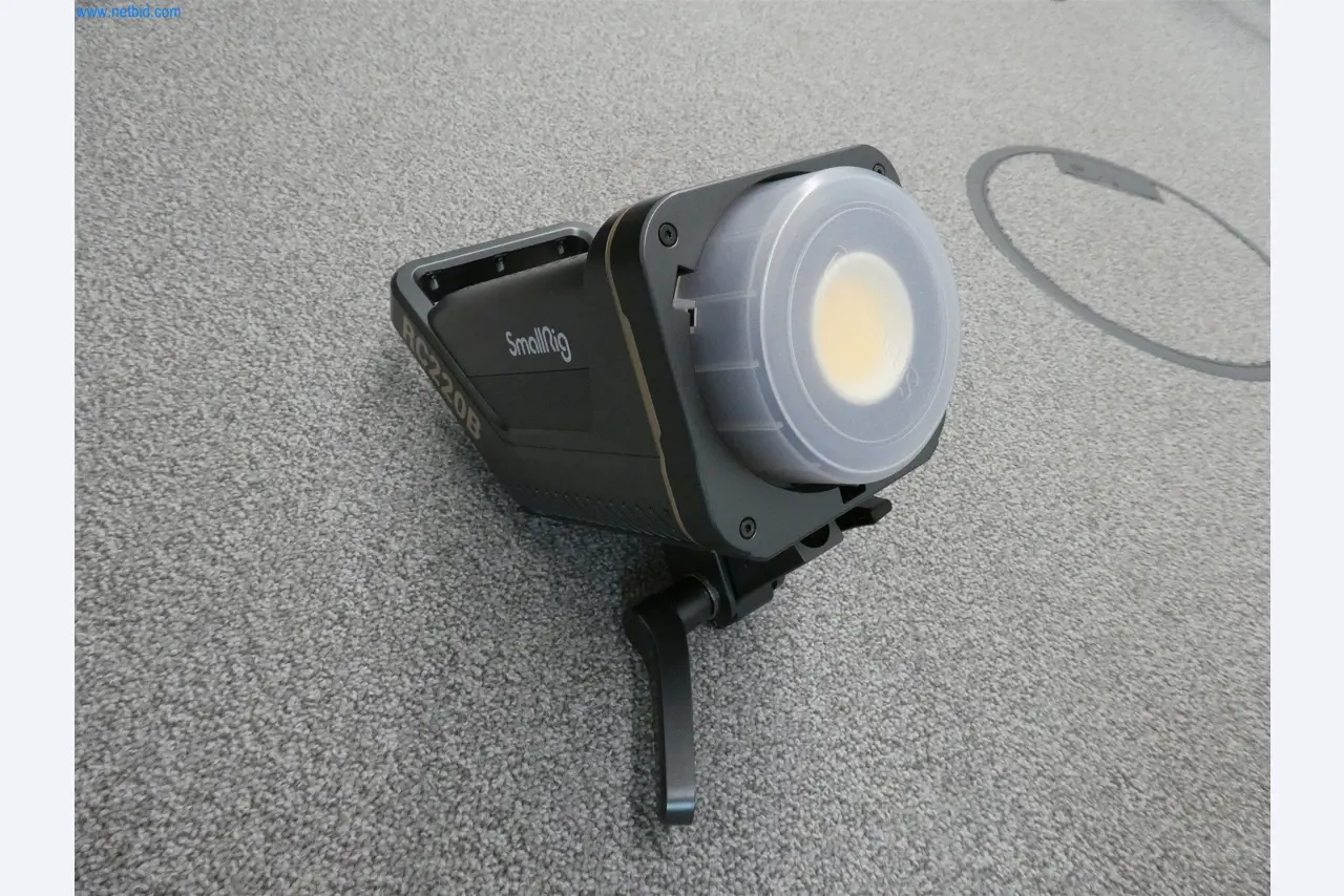 Matériel d'exploitation et de bureau-4