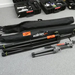 2 Trípodes Walimex pro 16405 R 290