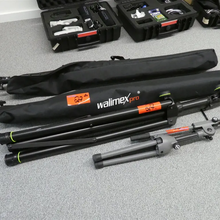 2 Trípodes Walimex pro 16405 R 290