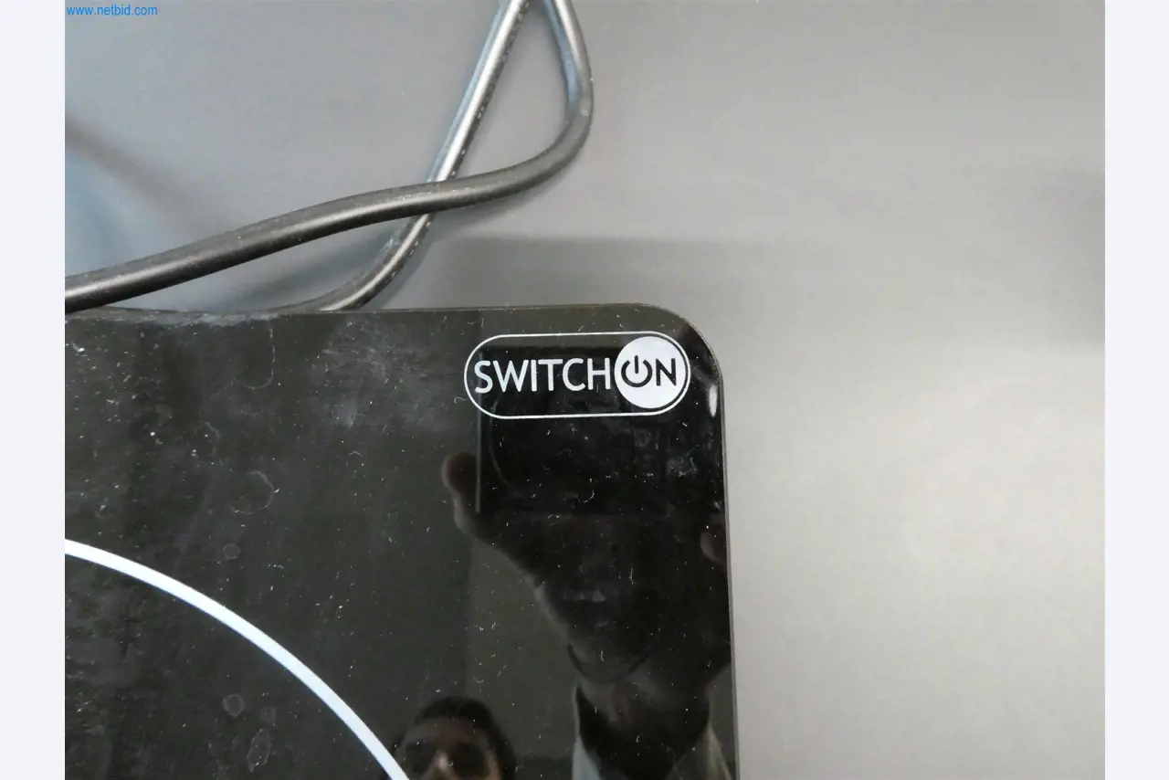 Operativna in pisarniška oprema-4