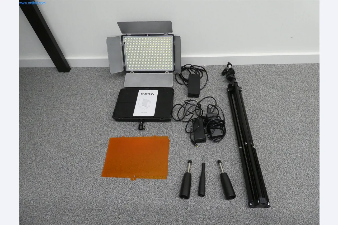 Matériel d'exploitation et de bureau-1