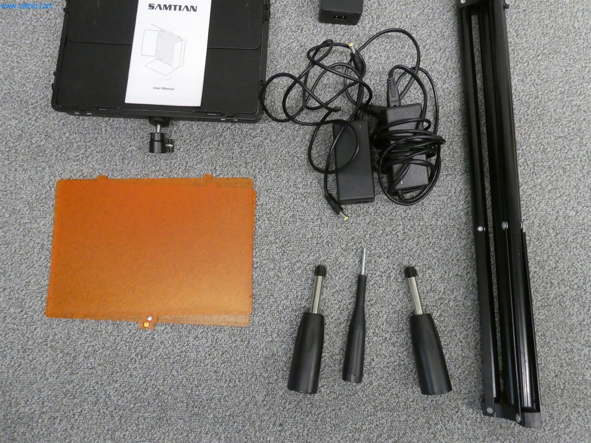 Equipos operativos y de oficina-3