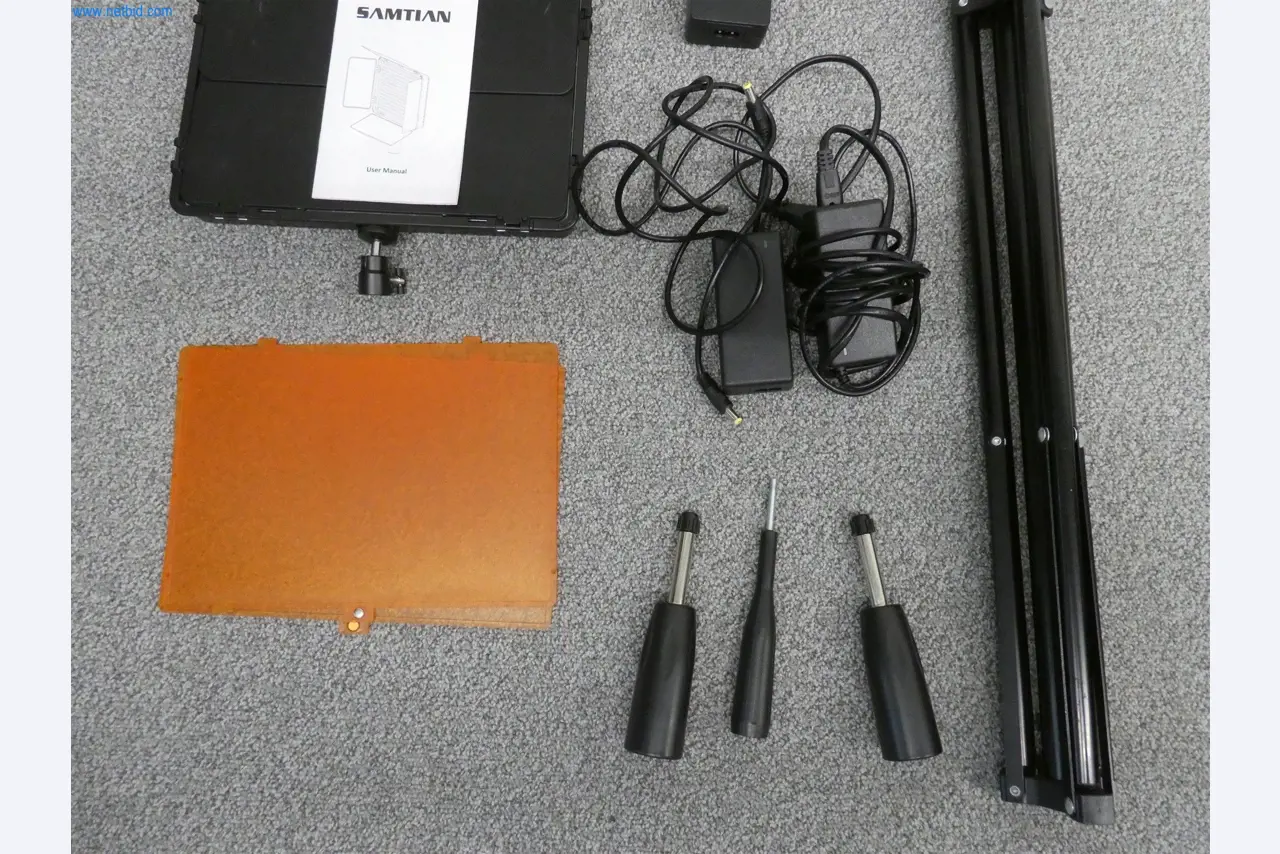 Matériel d'exploitation et de bureau-3