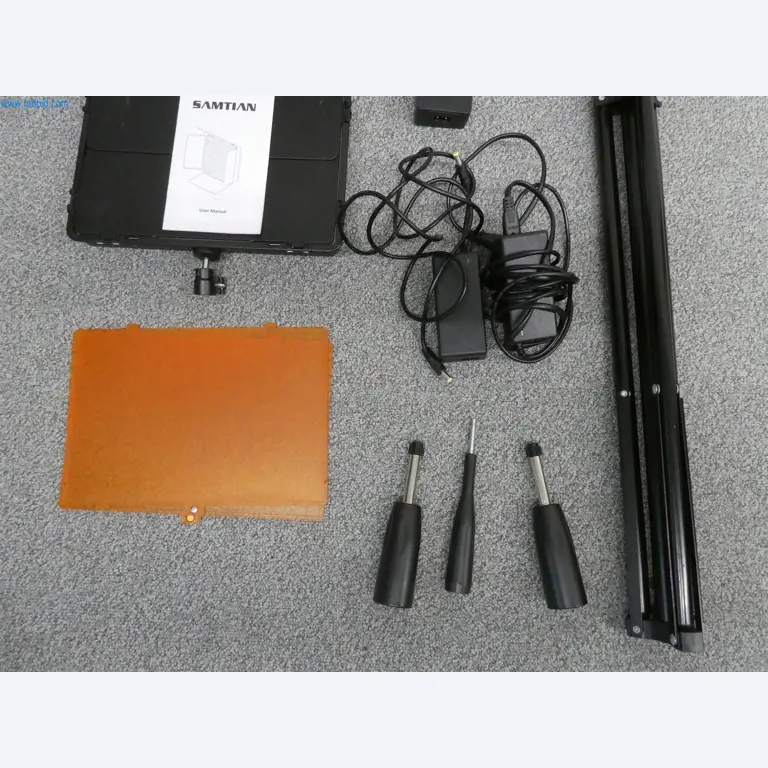 Matériel d'exploitation et de bureau-3