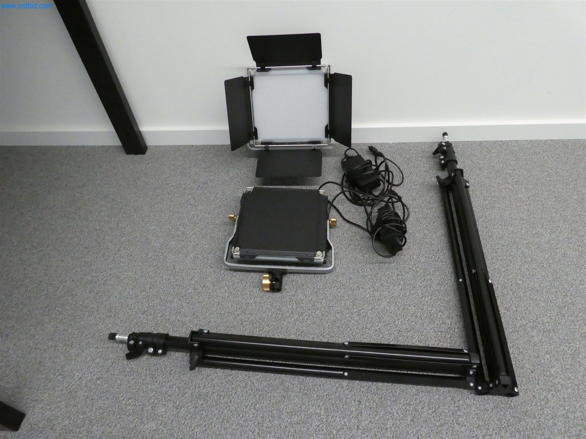 Equipos operativos y de oficina-5