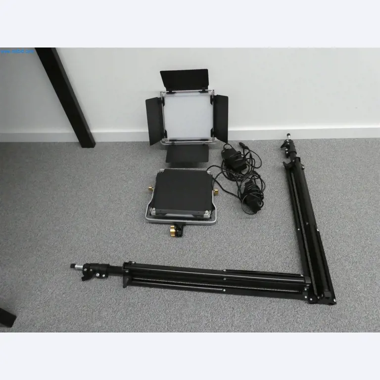 Matériel d'exploitation et de bureau-5