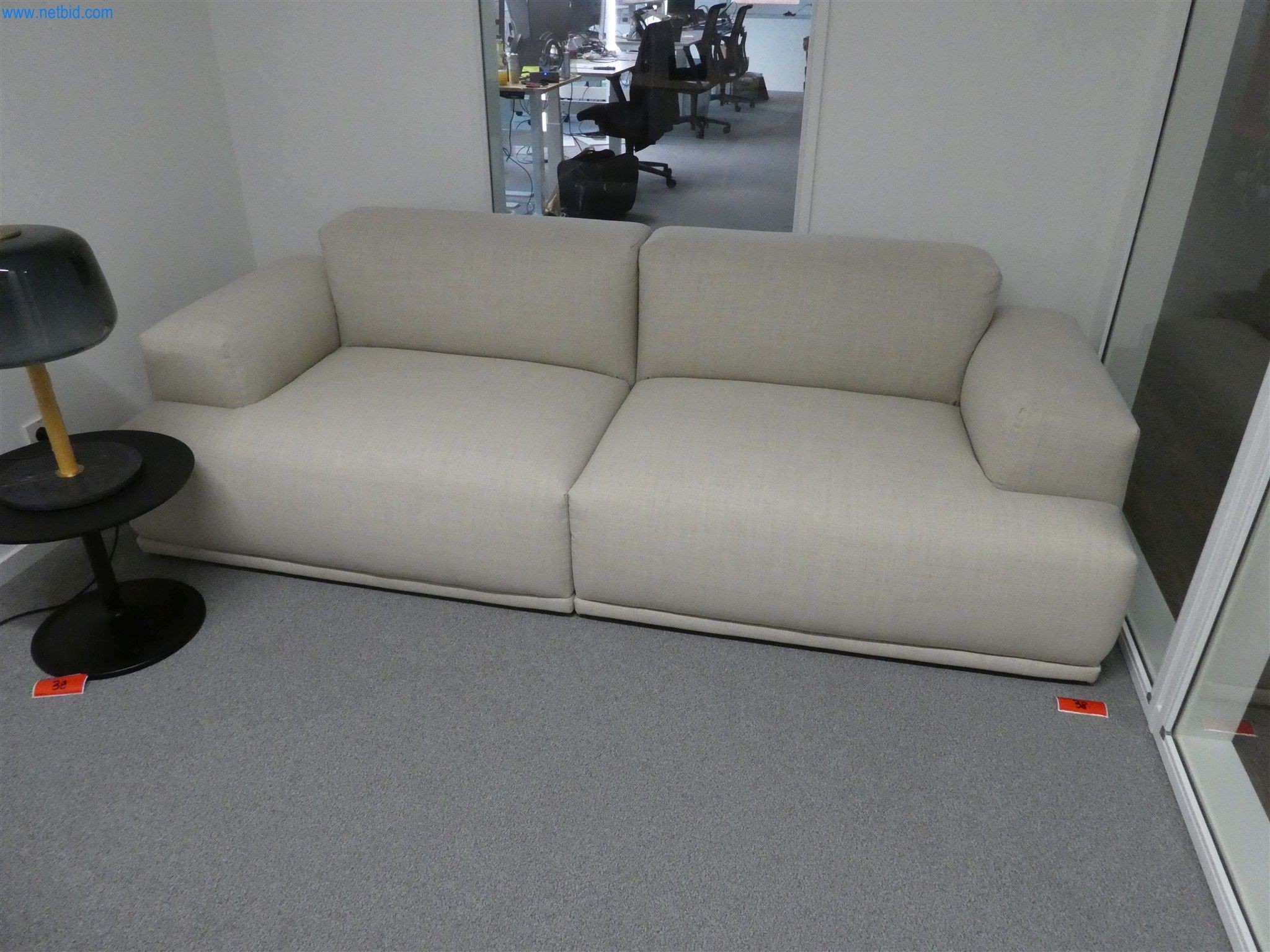 Operativna in pisarniška oprema-1