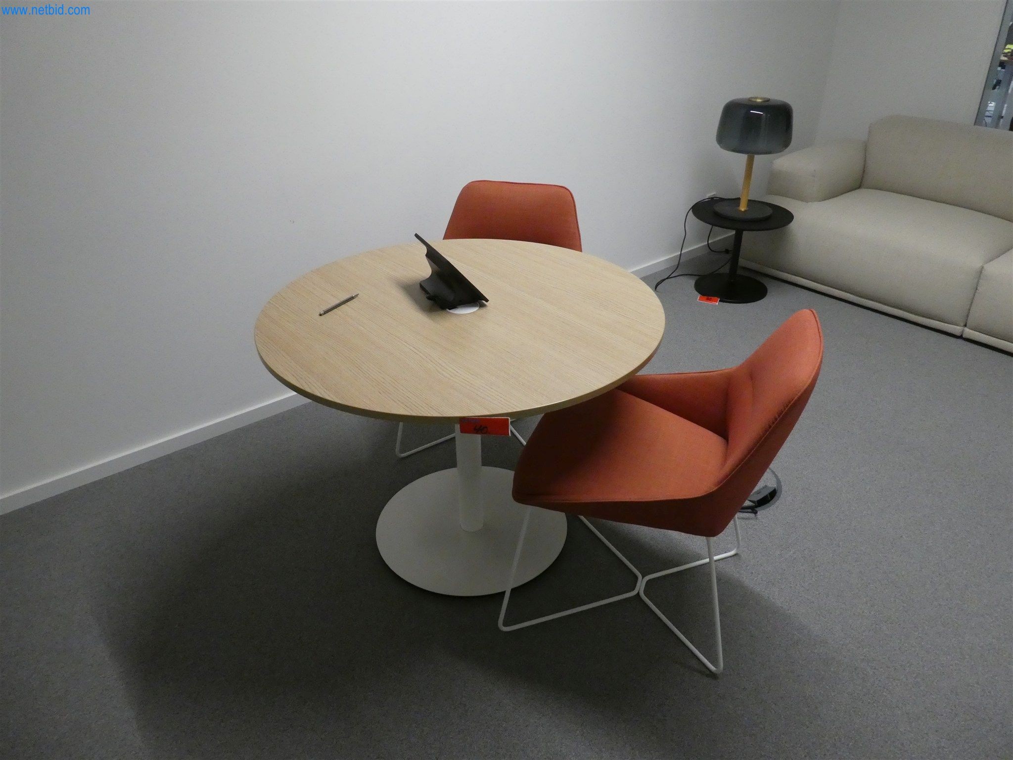 Matériel d'exploitation et de bureau-1