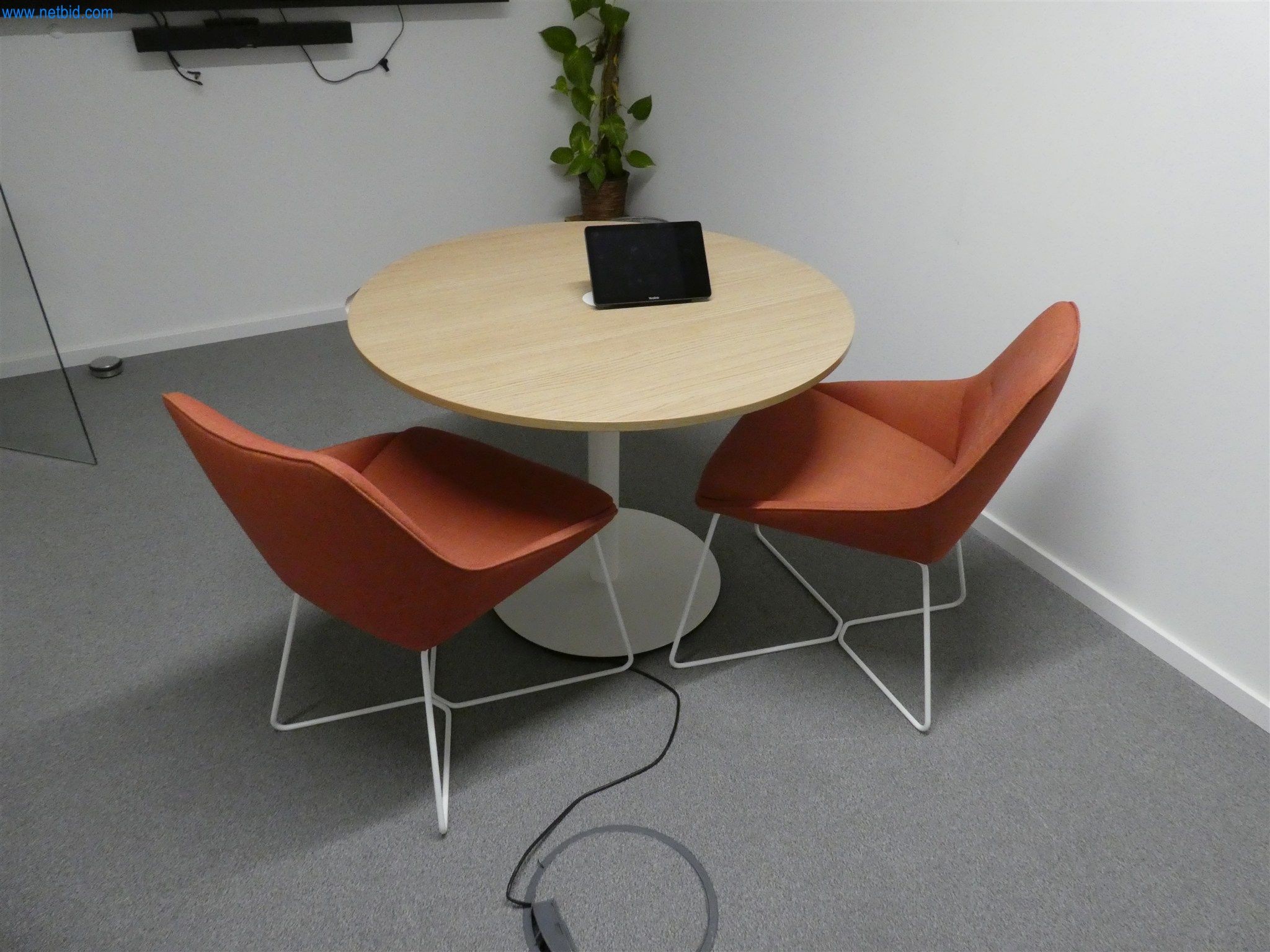 Matériel d'exploitation et de bureau-2