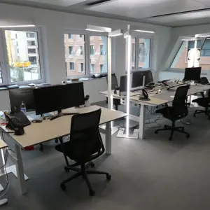 3 Puestos de trabajo dobles bene