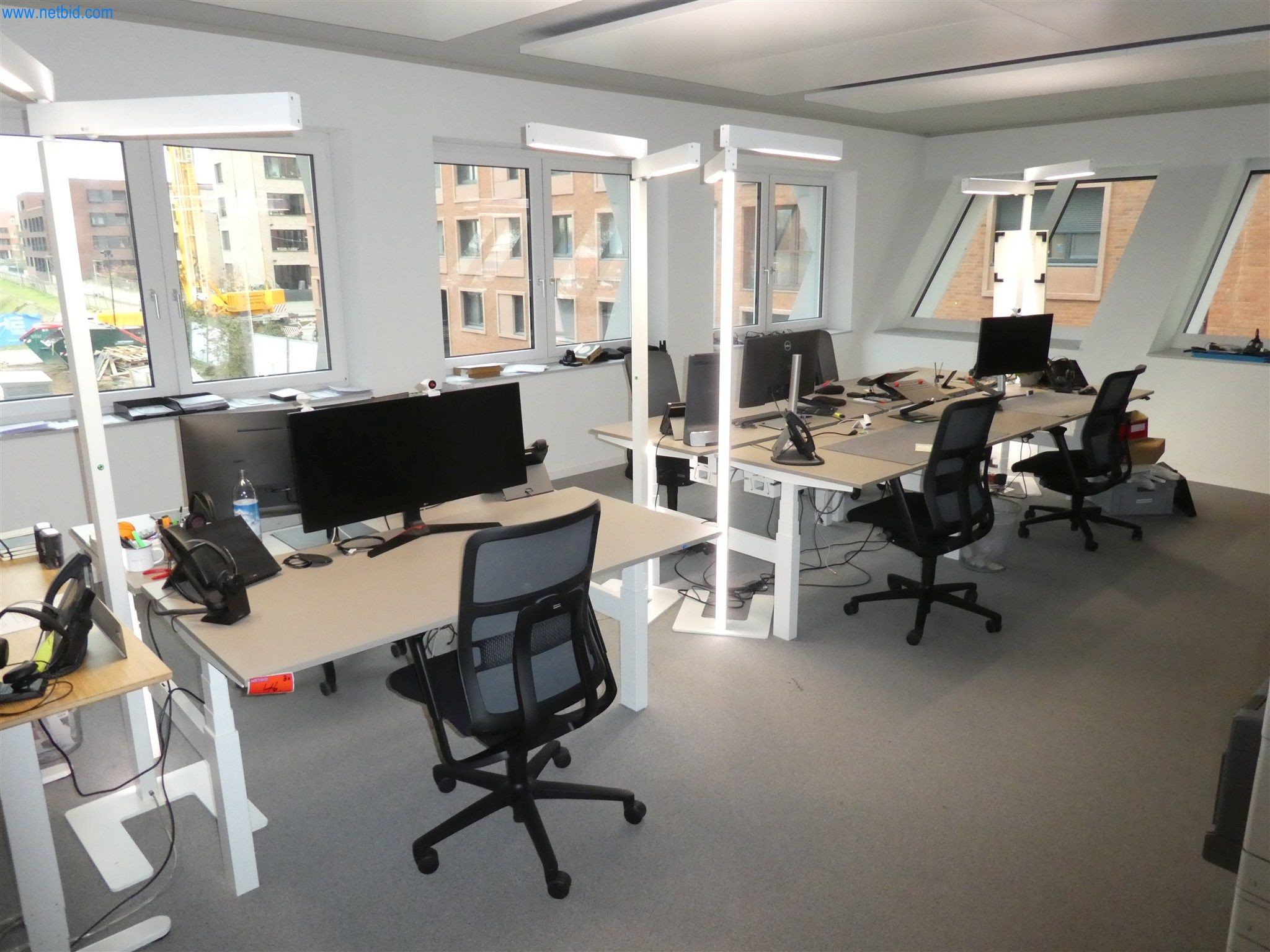 Equipos operativos y de oficina-2