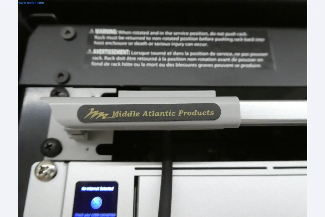 BGA und Warenvorräte wie Konferenztischsystem und Medientechnik -10