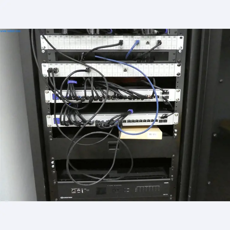 BGA und Warenvorräte wie Konferenztischsystem und Medientechnik -12