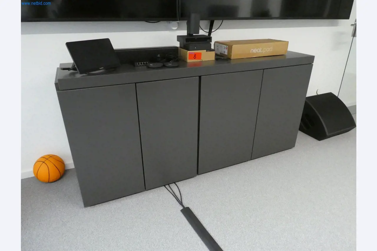 BGA und Warenvorräte wie Konferenztischsystem und Medientechnik -3