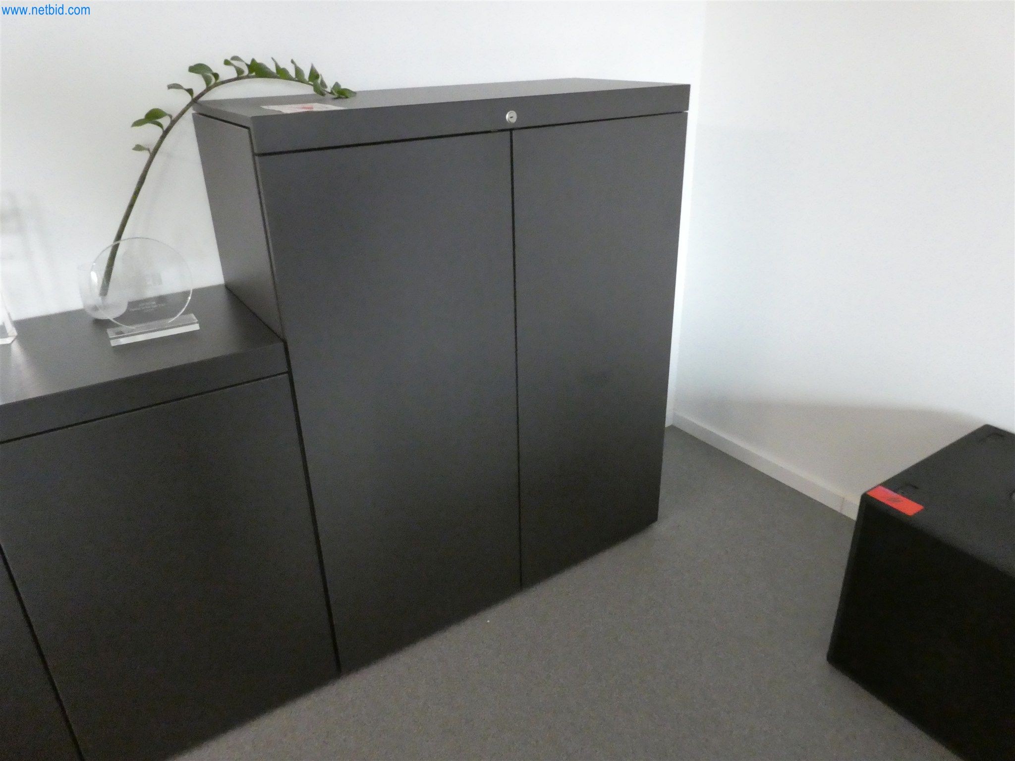 BGA und Warenvorräte wie Konferenztischsystem und Medientechnik -4