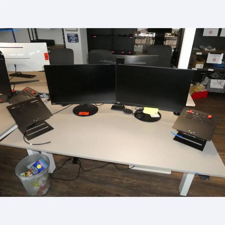 Equipamento operacional e de escritório-1