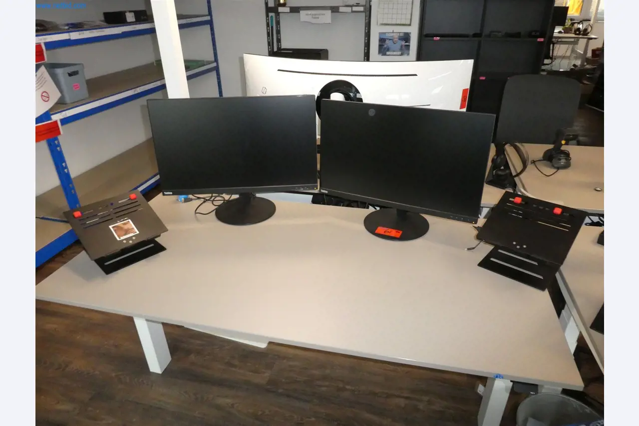 Equipamento operacional e de escritório-3