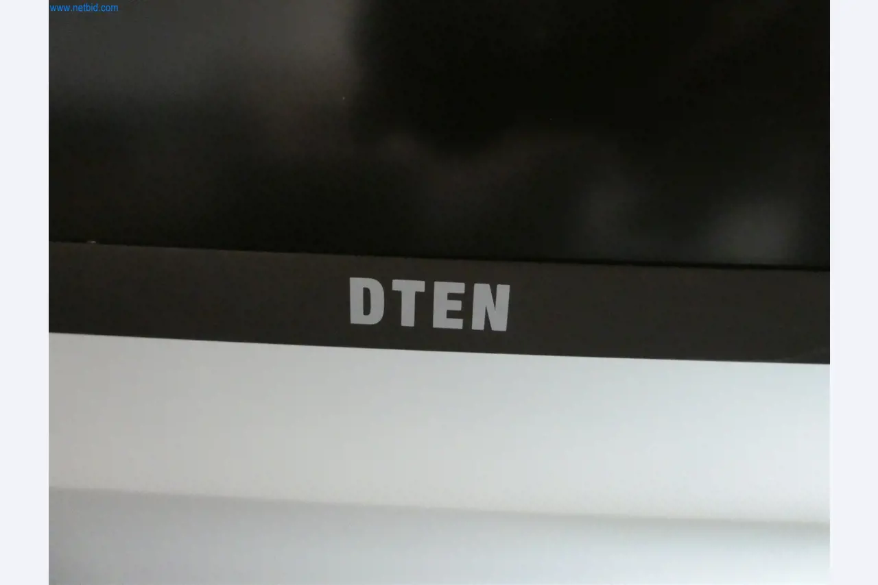 BGA und Warenvorräte wie Konferenztischsystem und Medientechnik -2