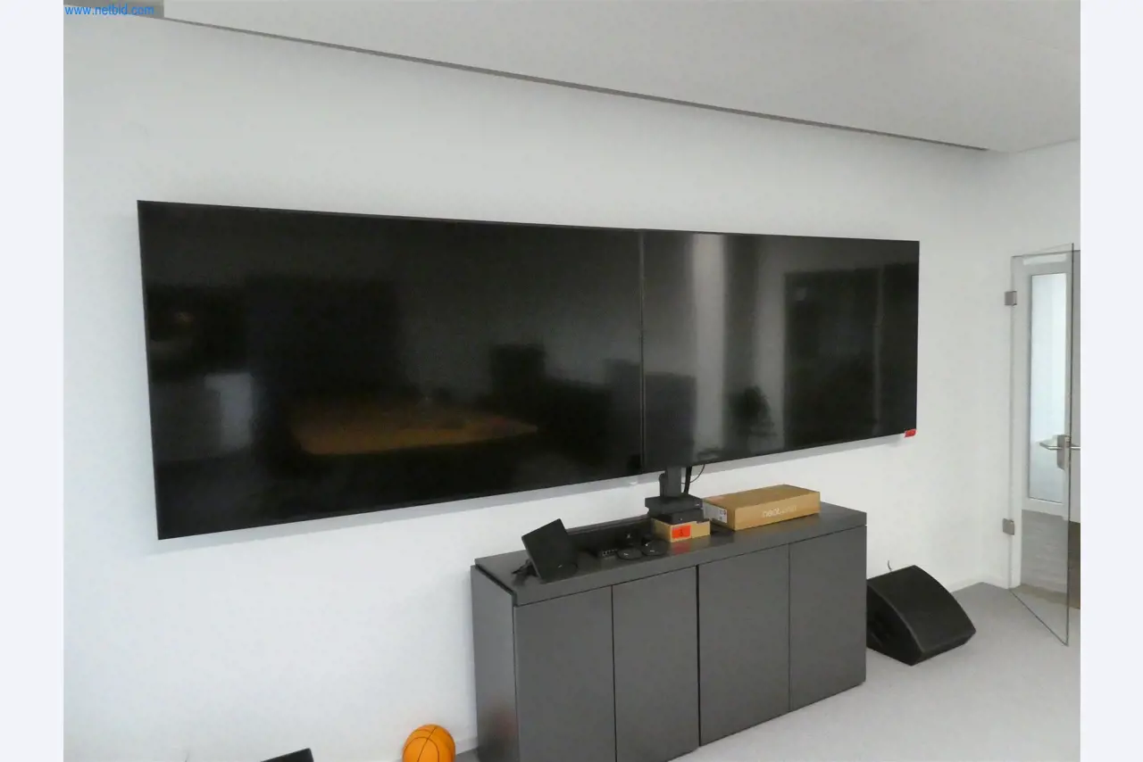 BGA und Warenvorräte wie Konferenztischsystem und Medientechnik -2