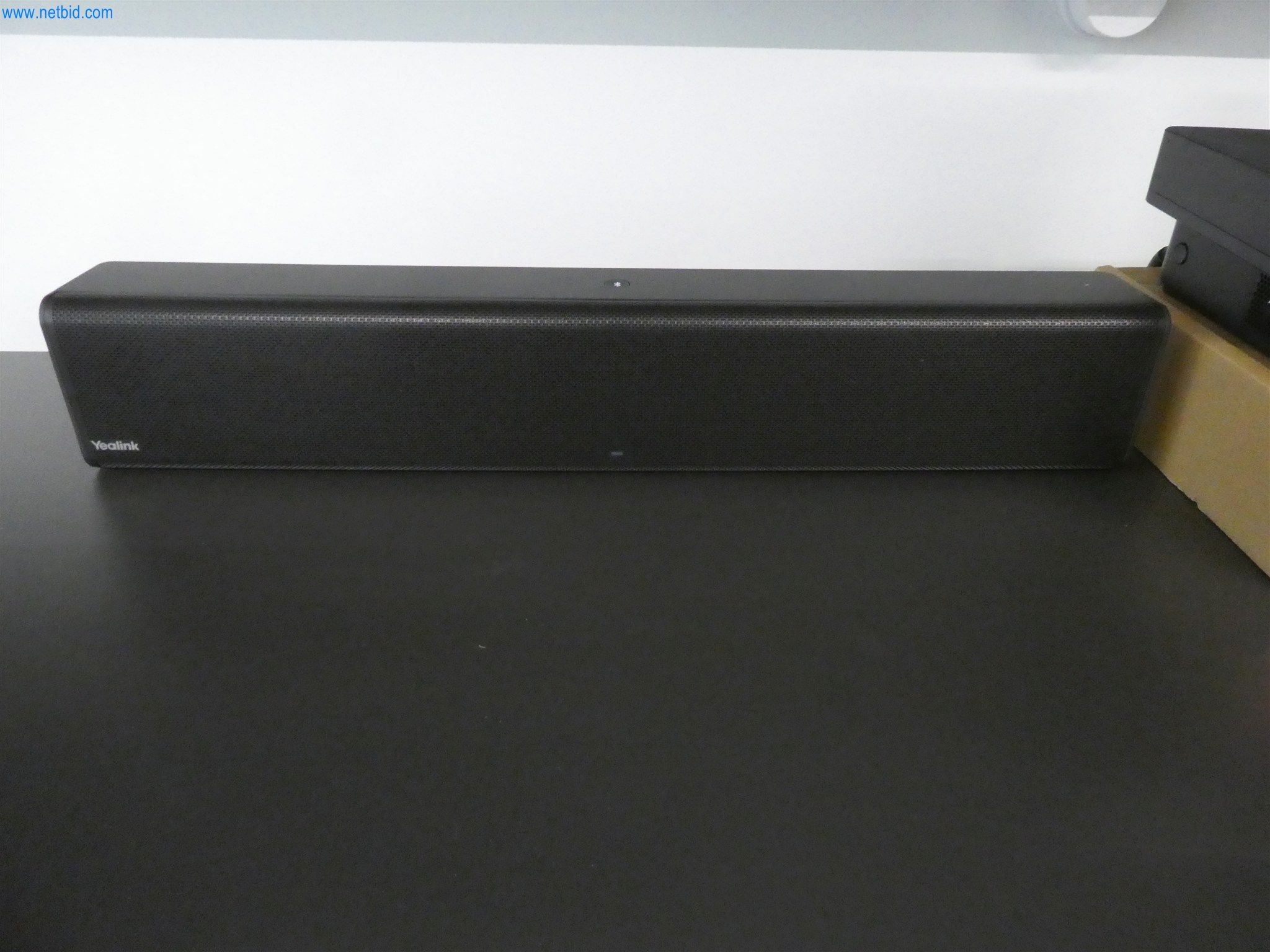 BGA und Warenvorräte wie Konferenztischsystem und Medientechnik -5