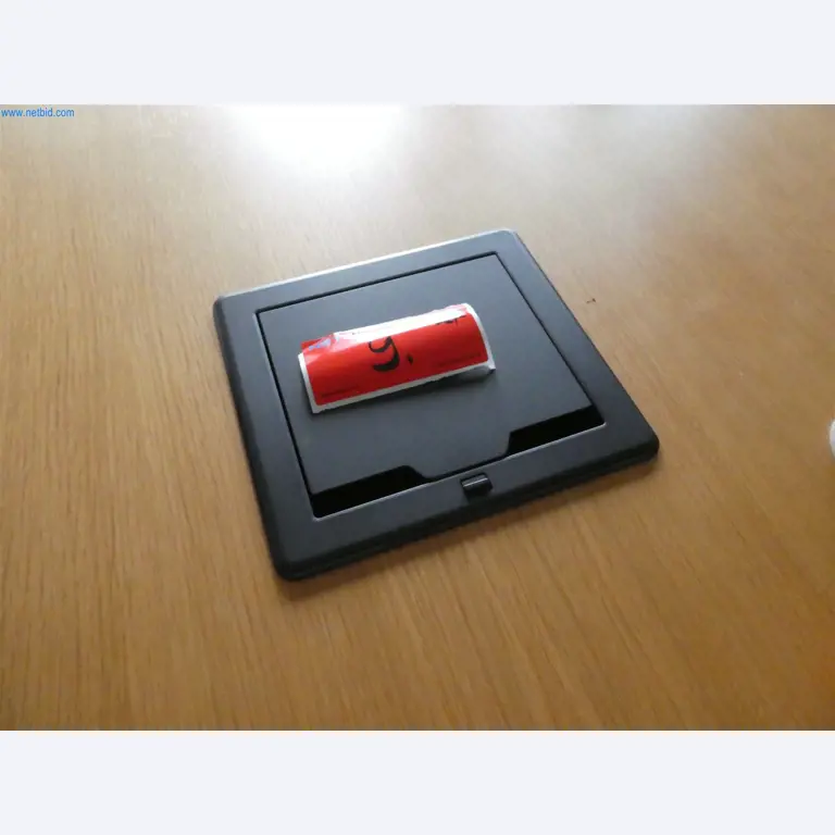 BGA und Warenvorräte wie Konferenztischsystem und Medientechnik -4