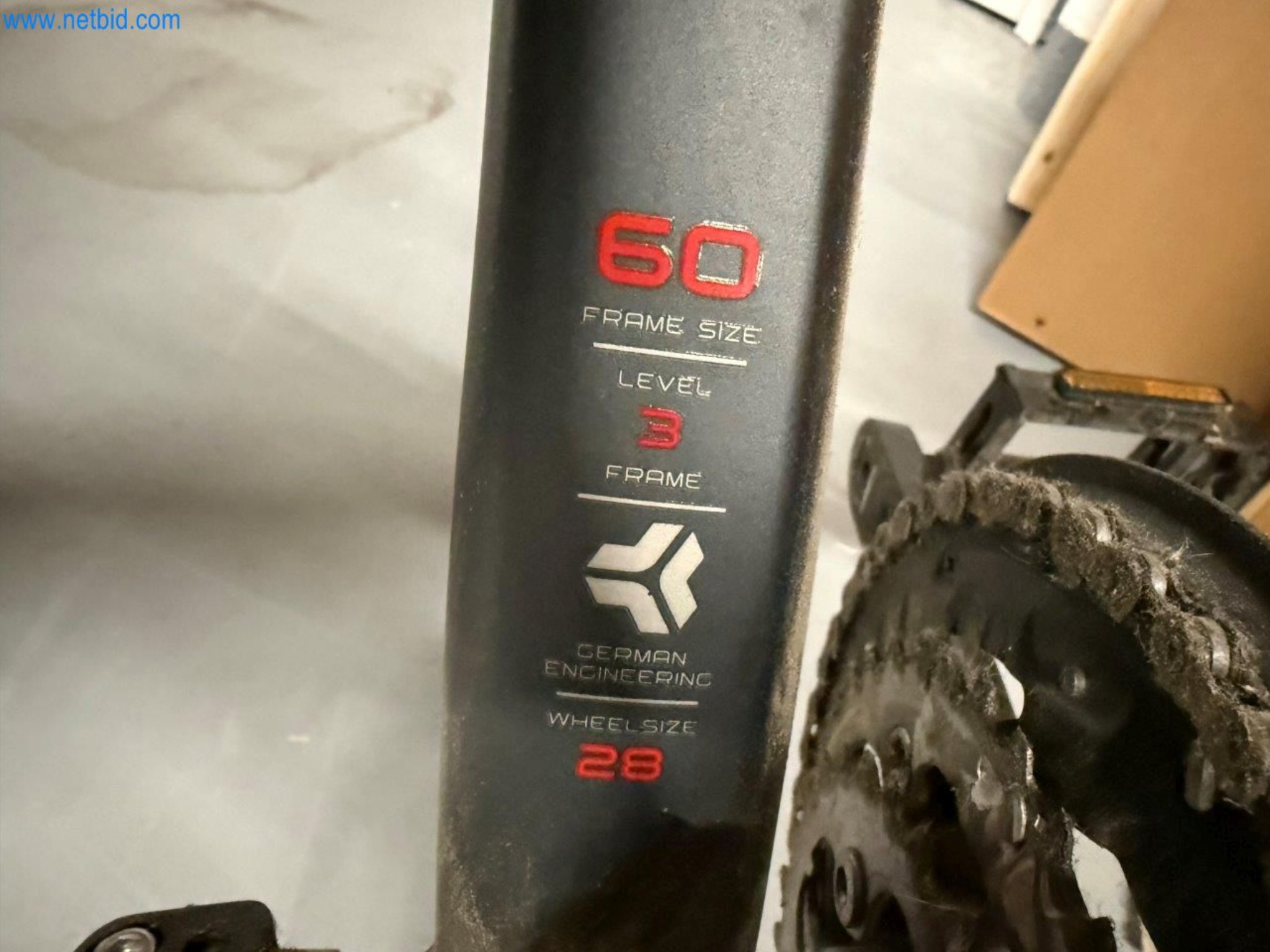 Provozní a kancelářské vybavení-2