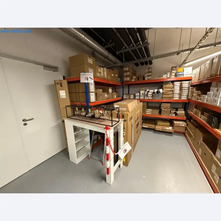 Provozní a kancelářské vybavení-1