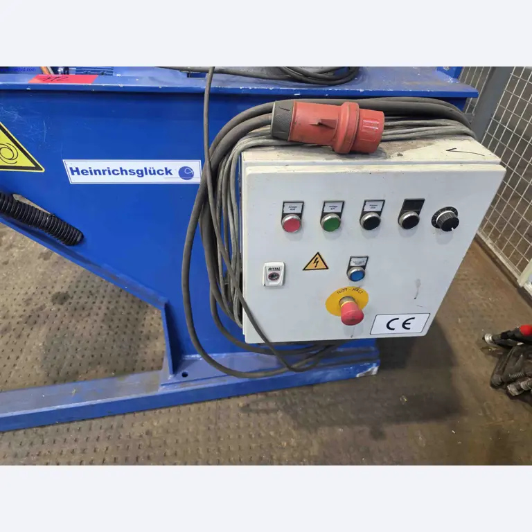 Maszyny i systemy w dziedzinie inżynierii instalacji, budowy kotłów, technologii ochrony środowiska, oczyszczania ścieków i odpadów, obróbki dużych części, konstrukcji spawanych.-5