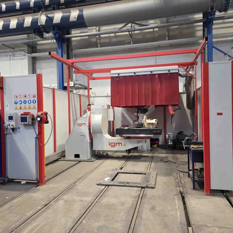 Célula de soldadura robotizada igm Roboteranlage