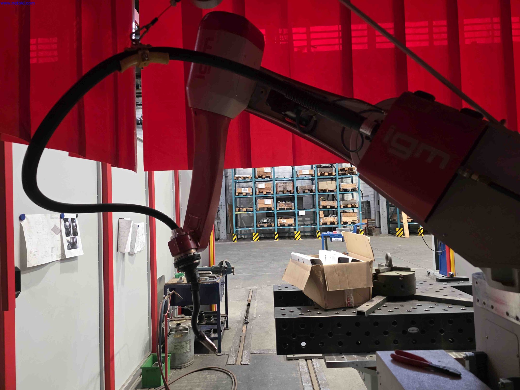 Machines and systems in the fields of plant engineering, boiler construction, environmental technology, waste water and waste treatment, large parts processing, welded constructions-17