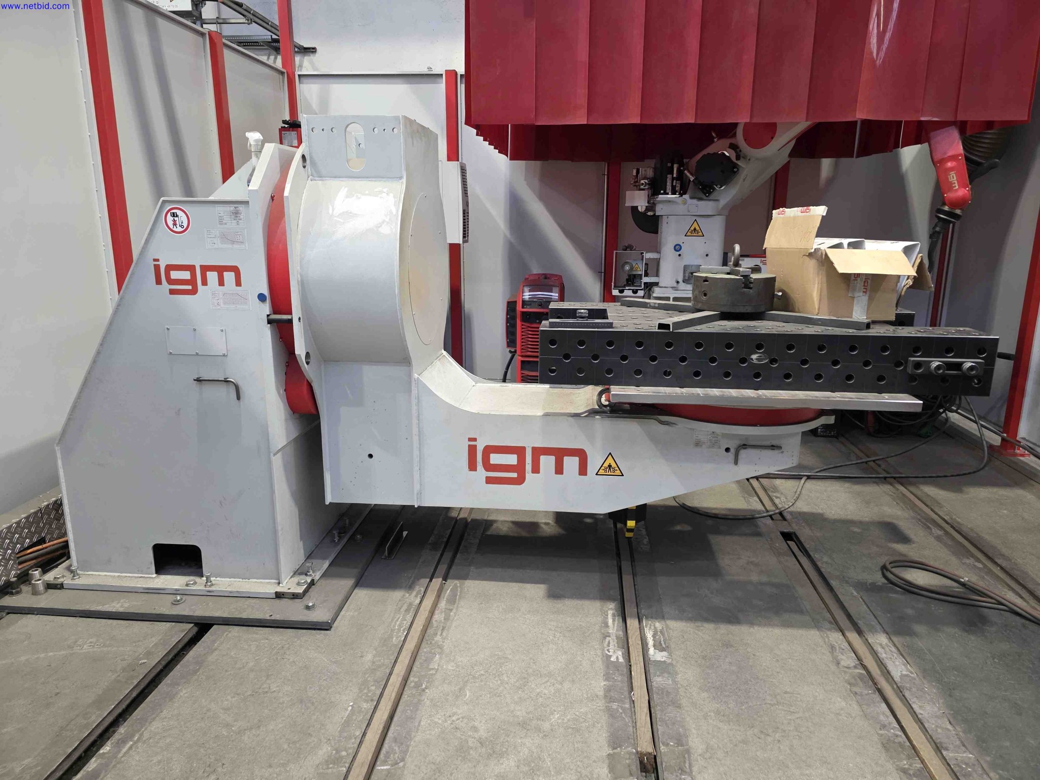 Machines and systems in the fields of plant engineering, boiler construction, environmental technology, waste water and waste treatment, large parts processing, welded constructions-9