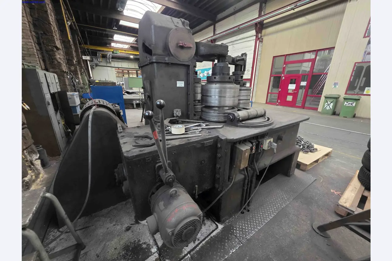 Machines and systems in the fields of plant engineering, boiler construction, environmental technology, waste water and waste treatment, large parts processing, welded constructions-1